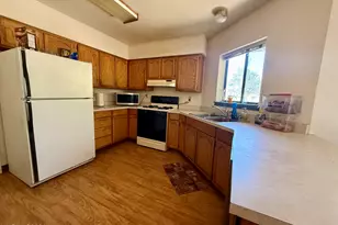 957 Ronald Way, Fallon, NV 89406 - Photo 5