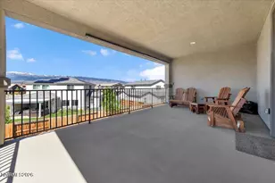 9329 Skyracer Dr, Reno, NV 89521 - Photo 35