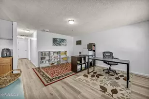 5550 Dolores Dr, Sparks, NV 89436 - Photo 7