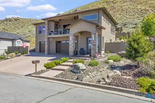 2183 Canterbury Ln, Carson City, NV 89703 - Photo 3