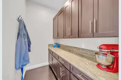 2183 Canterbury Lane, Carson City, NV 89703 - Photo 15