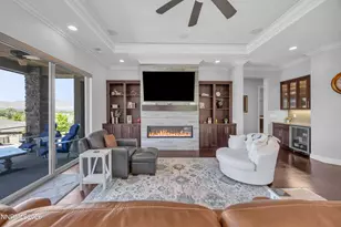 2183 Canterbury Ln, Carson City, NV 89703 - Photo 7