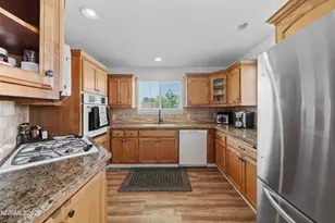 693 Lassen Way, Gardnerville, NV 89460 - Photo 5