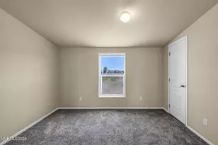 5180 Miwok Dr, Silver Springs, NV 89429 - Photo 37