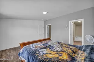 5180 Miwok Dr, Silver Springs, NV 89429 - Photo 23