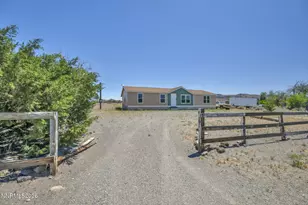 5180 Miwok Dr, Silver Springs, NV 89429 - Photo 3