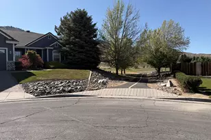 2790 Waterford Pl, Carson City, NV 89703 - Photo 3
