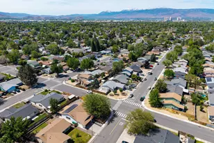 913 Glen Molly Dr, Sparks, NV 89434 - Photo 51