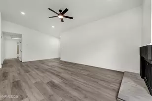 913 Glen Molly Dr, Sparks, NV 89434 - Photo 5