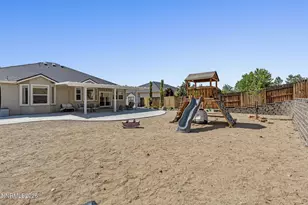 1305 Sticklebract Dr, Sparks, NV 89441 - Photo 47