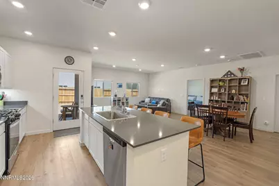 7555 Grassy Plns Drive, Reno, NV 89506 - Photo 5