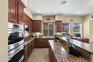 8450 Opal Station Dr, Reno, NV 89506 - Photo 11