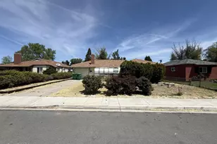 18 E P St, Sparks, NV 89431 - Photo 3