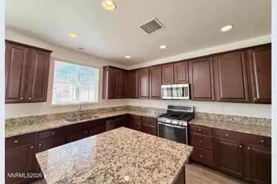 10686 Washington Park Drive, Reno, NV 89521 - Photo 15