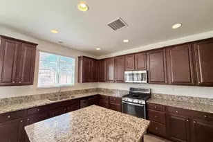 10686 Washington Park Dr, Reno, NV 89521 - Photo 15