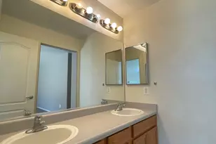 17825 Fairfax Ct, Reno, NV 89508 - Photo 9