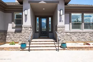 1082 Rocky Terrace Dr, Gardnerville, NV 89460 - Photo 3
