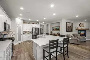 100 Amberwood Ct, Dayton, NV 89403 - Photo 15