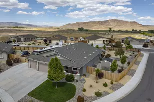 100 Amberwood Ct, Dayton, NV 89403 - Photo 25