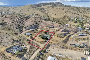 435 Cloutier Ln, Sun Valley, NV 89433 - Photo 17