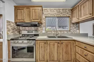 435 Cloutier Ln, Sun Valley, NV 89433 - Photo 23