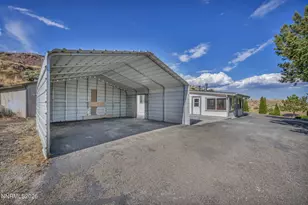 435 Cloutier Ln, Sun Valley, NV 89433 - Photo 7