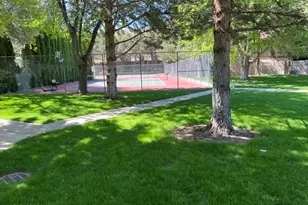 4857 Reggie Rd, Reno, NV 89502 - Photo 13