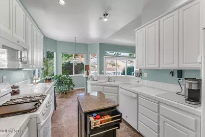 961 S University Park Loop, Reno, NV 89512 - Photo 17