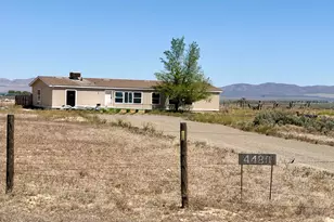 4480 Mountain View Dr, Winnemucca, NV 89445 - Photo 1