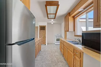 1790 Pueblo Street, Silver Springs, NV 89429 - Photo 13