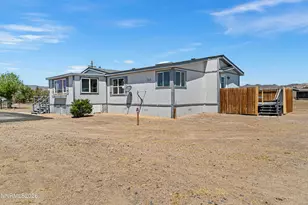 5720 Apache Dr, Stagecoach, NV 89429 - Photo 7