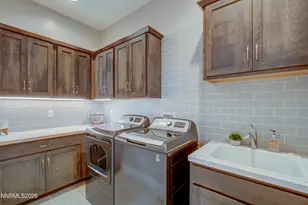 3241 Talon St, Carson City, NV 89703 - Photo 5