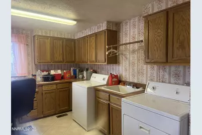 17465 Fantail Street, Reno, NV 89508 - Photo 9