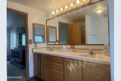 17465 Fantail Street, Reno, NV 89508 - Photo 11