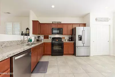 198 McMarlin Way, Dayton, NV 89403 - Photo 5