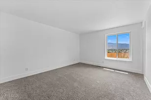 3914 Buckingham Square, Reno, NV 89503 - Photo 13