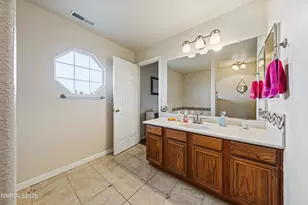 18235 Pin Oak Ct, Reno, NV 89508 - Photo 19