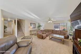 18235 Pin Oak Ct, Reno, NV 89508 - Photo 9