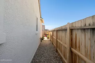 2233 Paint Horse Dr, Reno, NV 89521 - Photo 31