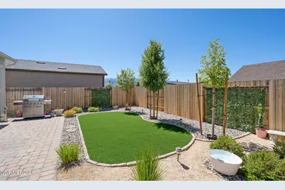 2233 Paint Horse Drive, Reno, NV 89521 - Photo 33