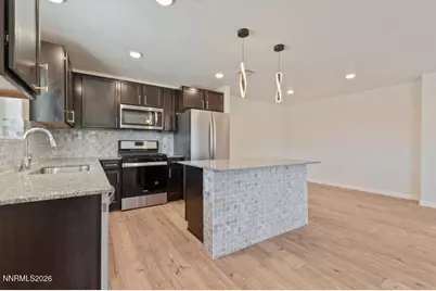 611 Yerington Drive, Reno, NV 89506 - Photo 7