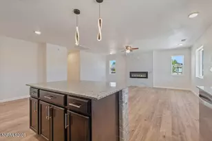 611 Yerington Dr, Reno, NV 89506 - Photo 9