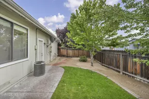 932 Yellow Rose Ct, Sparks, NV 89436 - Photo 37