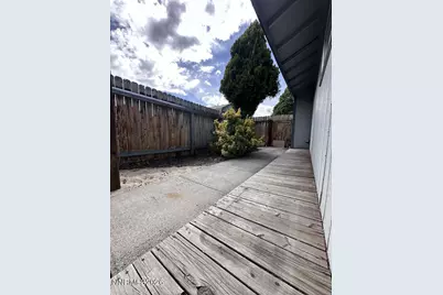 1182 Blue Lakes Road, Reno, NV 89523 - Photo 27