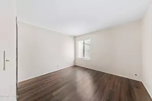4602 Neil Rd, Reno, NV 89502 - Photo 5
