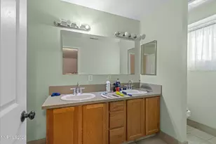 1317 Powell Ln, Reno, NV 89502 - Photo 29