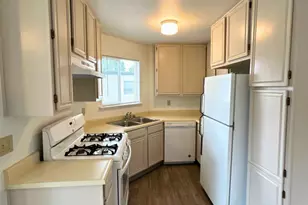 2655 Sycamore Glen Dr, Sparks, NV 89434 - Photo 5