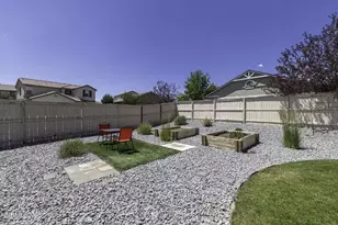 10687 Walton Park Dr, Reno, NV 89521 - Photo 25