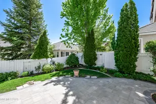 1094 Waverly Dr, Reno, NV 89519 - Photo 25