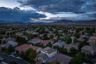 445 Sysonby Ct, Reno, NV 89521 - Photo 37